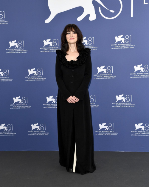 Winona Ryder at Beetlejuice Beetlejuice Photocall at 81st Venice International Film Festival 3