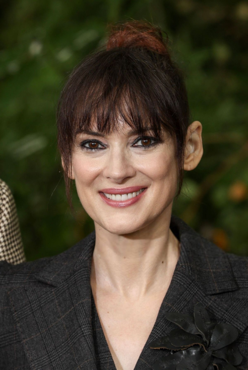 Winona Ryder at Beetlejuice Beetlejuice Photocall in London 2024 6