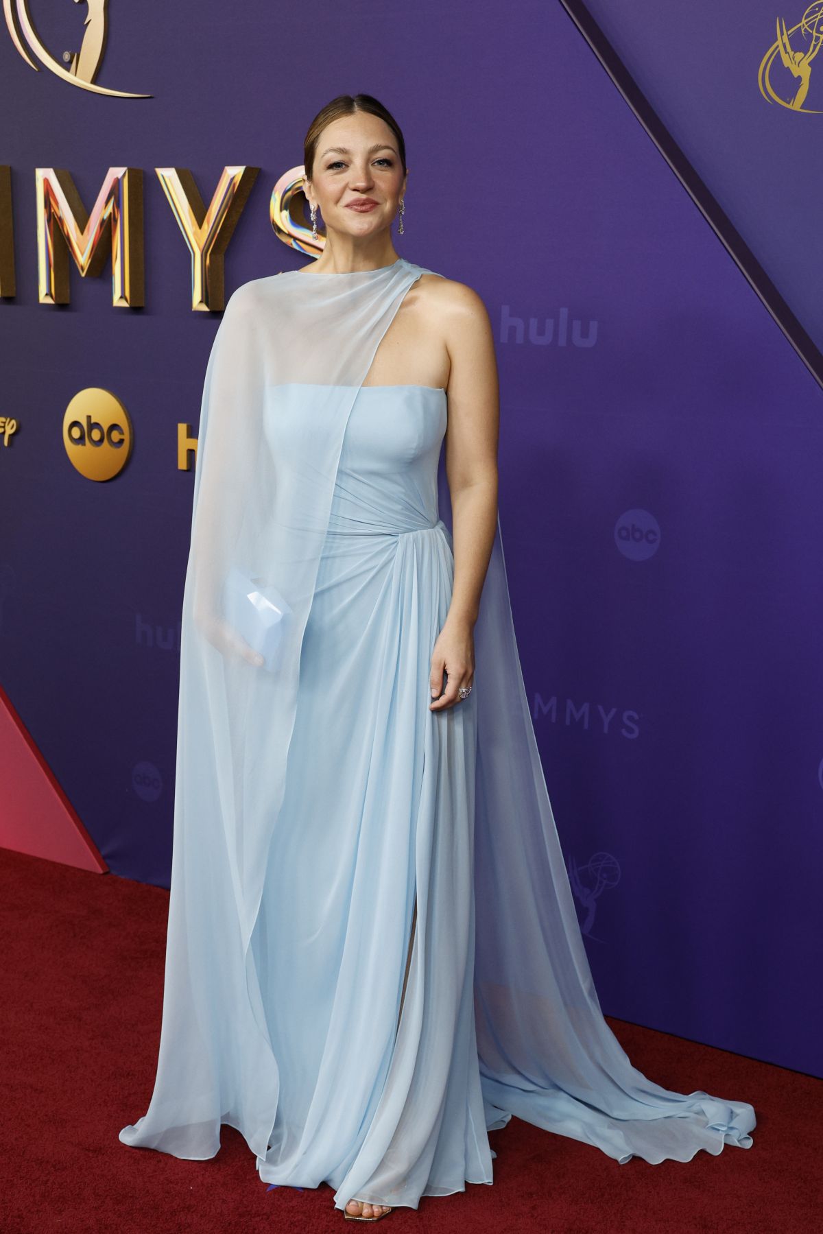 Abby Elliott at 76th Emmy Awards at Peacock Theatre in Los Angeles