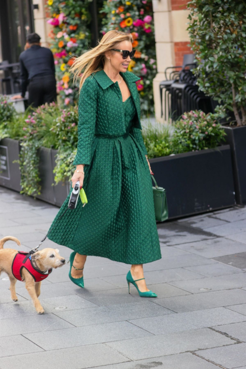 Amanda Holden Leaves Heart Breakfast Show in London, September 2024 4