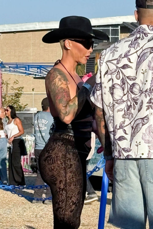 Amber Rose at Malibu Chili Cook-Off 4