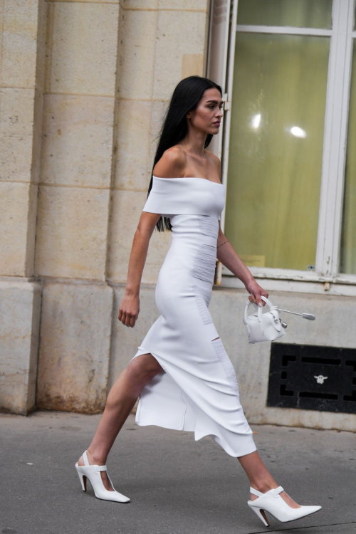 Amelia Hamlin Heading to Stella McCartney Fashion Show Paris Fashion Week, September 2024