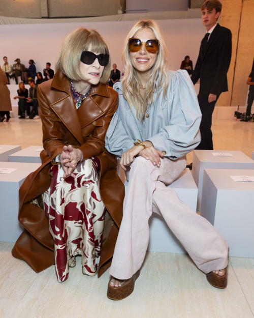 Anna Wintour and Sienna Miller at Chloe SS25 Runway Show, Paris Fashion Week, September 2024 4