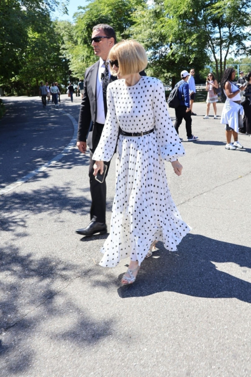 Anna Wintour Off-White Show New York Fashion Week, September 2024 2