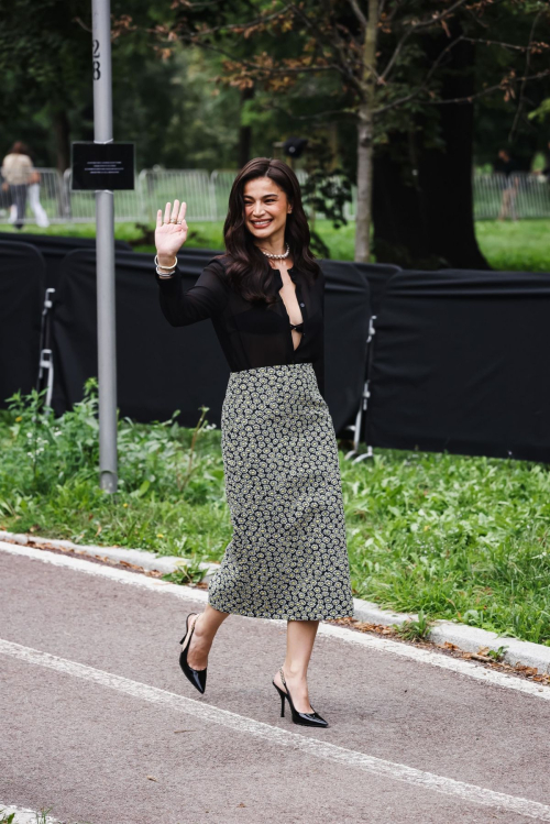 Anne Curtis Arrives at Gucci Show Milan Fashion Week, September 2024 1