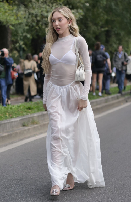 Arina Sheldon at Gucci Show During Milan Fashion Week 2