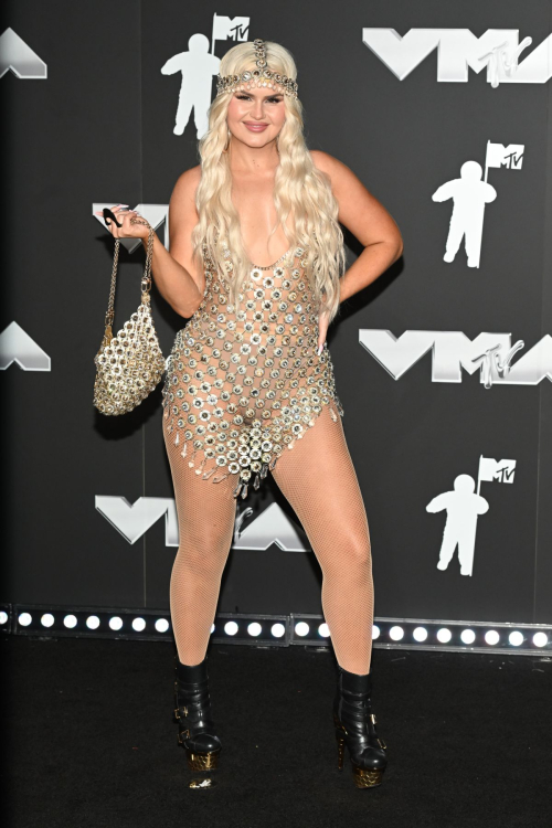 Ashlee Keating MTV Video Music Awards in New York, September 2024 4