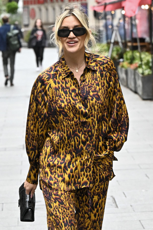 Ashley Roberts Leaves Heart Breakfast Show in London