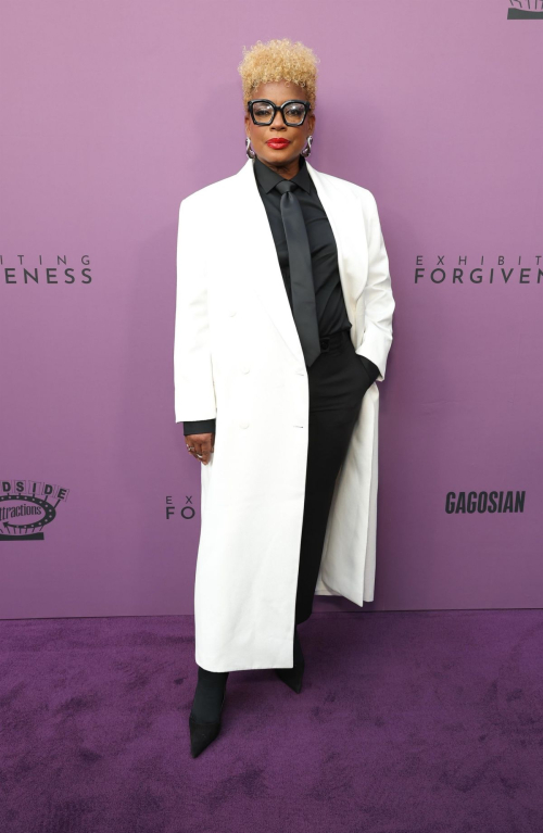 Aunjanue Ellis-Taylor at Exhibiting Forgiveness Premiere in Los Angeles 4