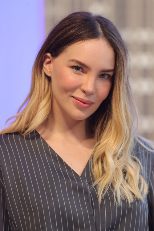 Belinda at Empire State Building in New York 1