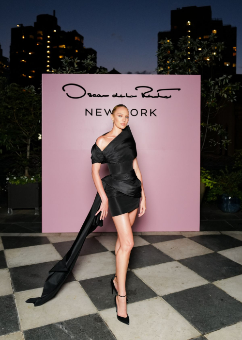 Candice Swanepoel at Oscar de la Renta New York Fragrance Launch 4