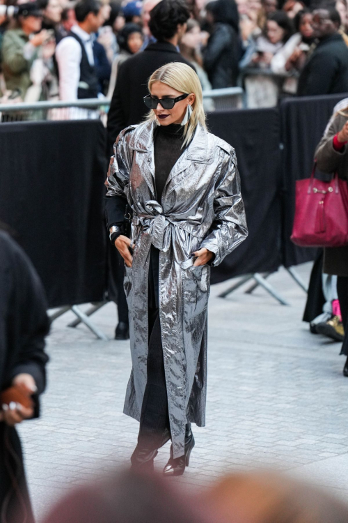 Caroline Daur Arrives at Isabel Marant Fashion Show Paris Fashion Week, September 2024 3