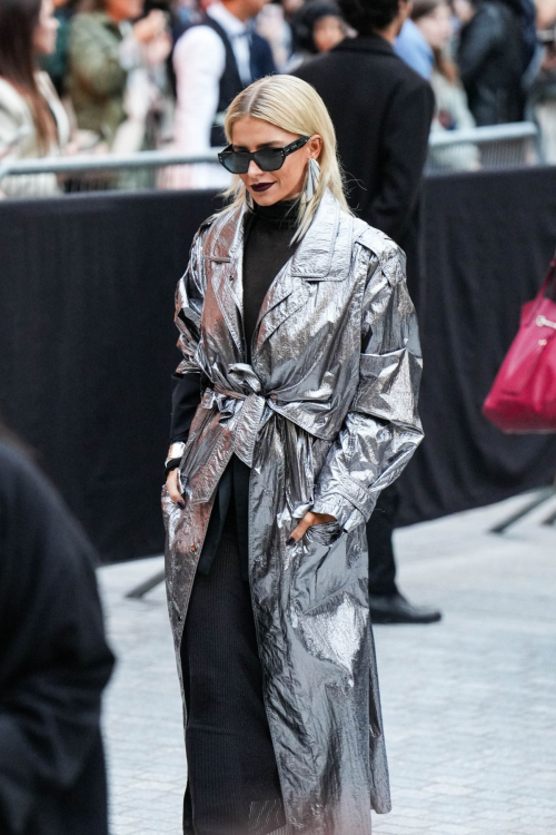 Caroline Daur Arrives at Isabel Marant Fashion Show Paris Fashion Week, September 2024 4