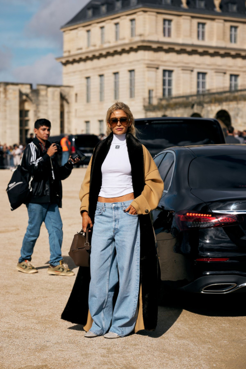 Caroline Daur Arrives at Loewe Fashion Show, Paris Fashion Week, September 2024 1