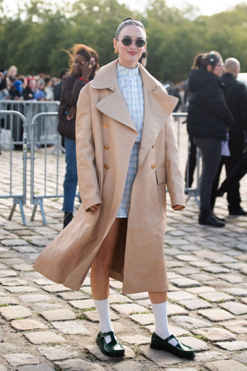 Charlotte Le Bon Arrives at Loewe Show, Paris Fashion Week, September 2024 3