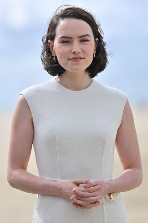 Daisy Ridley Photocall Deauville Film Festival 1