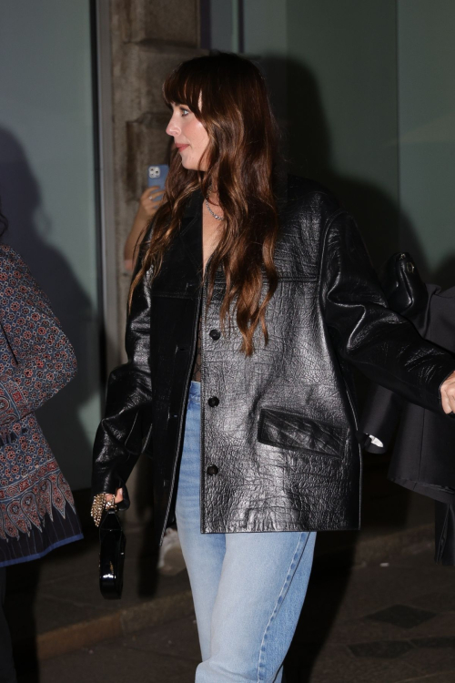 Dakota Johnson Heading to Gucci After-party at Milan Fashion Week 6