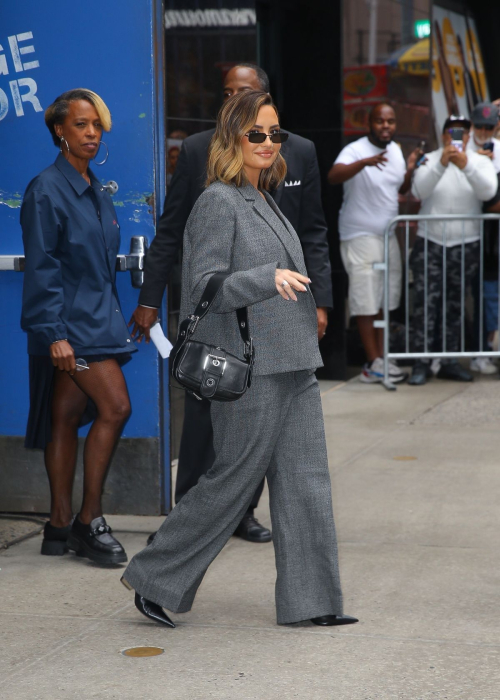 Demi Lovato Arrives at Good Morning America Studio in New York 3