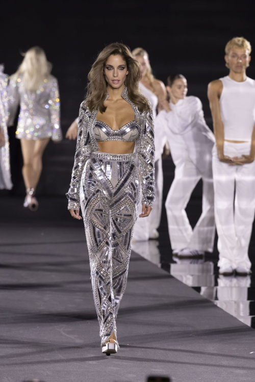 Doukissa Nomikou at Le Defile L