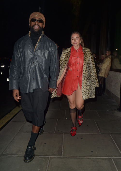 Ella Eyre at Perfect Magazine x Grey Goose Altius London Fashion Week Party 1