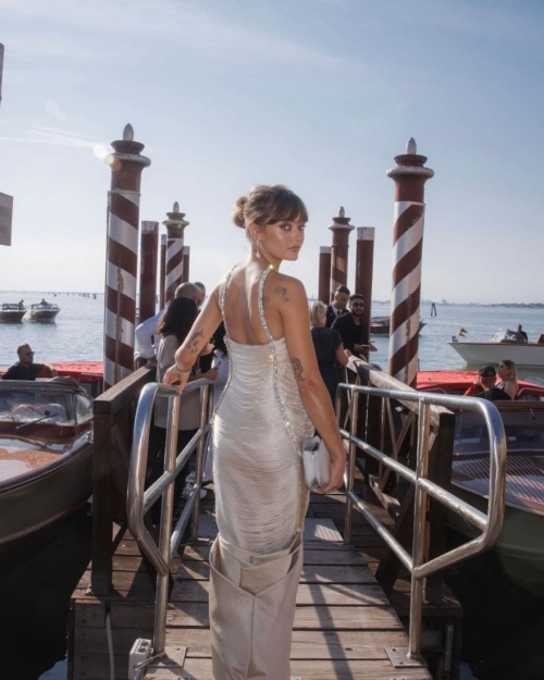 Ella Purnell – 81st Venice Film Festival Portraits 2