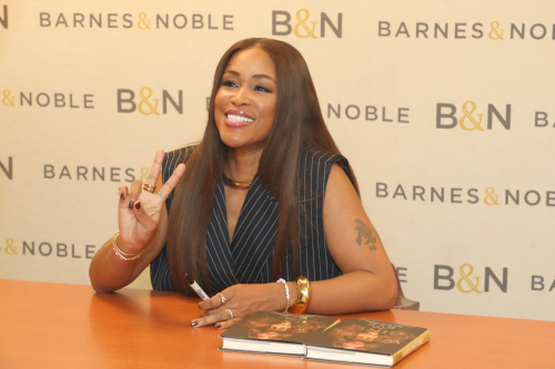 Eve Jihan Jeffers at Who’s That Girl Book Signing at Barnes & Noble Fifth Avenue in New York 4