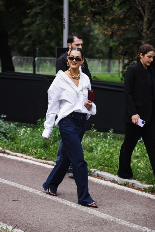 Gaia Gozzi Arrives at Gucci Show Milan Fashion Week, September 2024