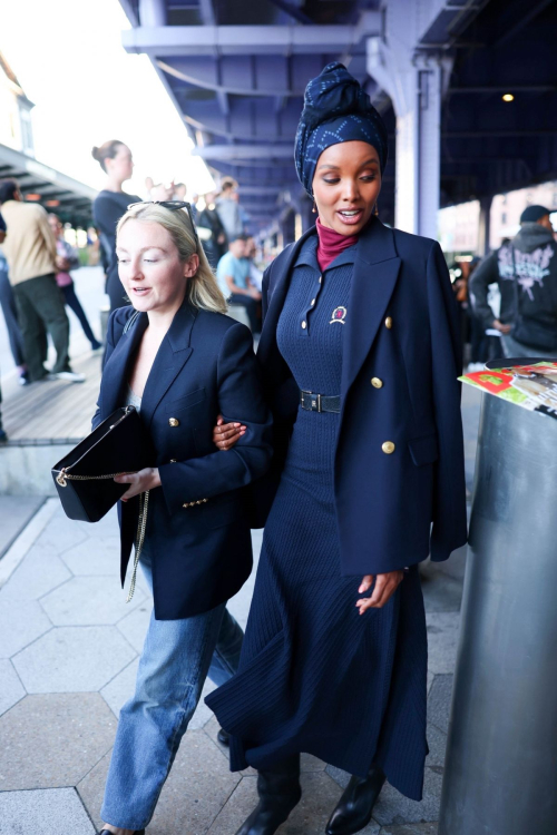 Halima Aden Arrives at Tommy Hilfiger Fashion Show in New York 3