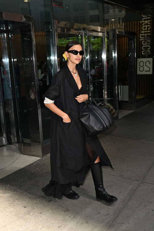 Irina Shayk at Carolina Herrera Spring 2024 Fashion Show at New York Fashion Week 1