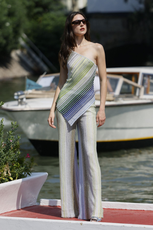 Jacquelyn Jablonski Arrives at Hotel Excelsior, Venice Film Festival 2024 9