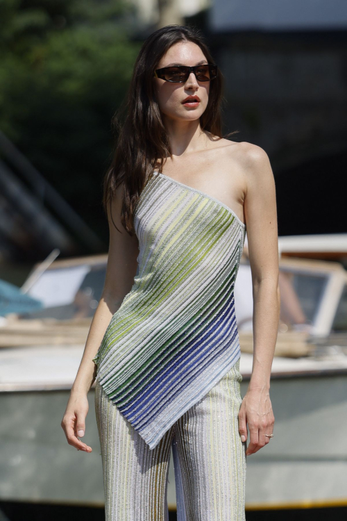 Jacquelyn Jablonski Arrives at Hotel Excelsior, Venice Film Festival 2024 8