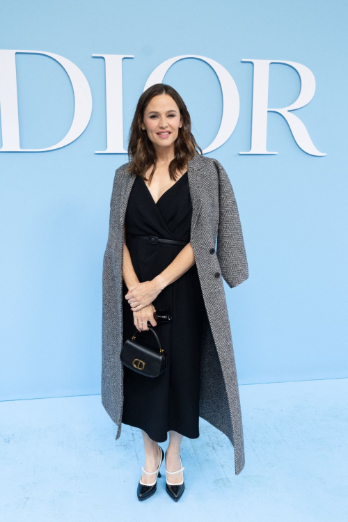 Jennifer Garner at Christian Dior Show Paris Fashion Week 3