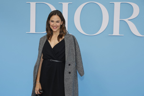 Jennifer Garner at Christian Dior Show Paris Fashion Week 5