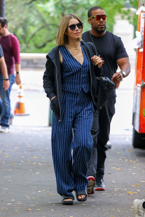 Jessica Biel Leaves The Better Sister Set in New York 6