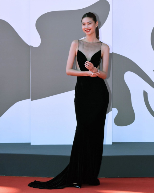 Jung Ho-Yeon at Disclaimer Part 5-7 Premiere, Venice Film Festival 2024 4