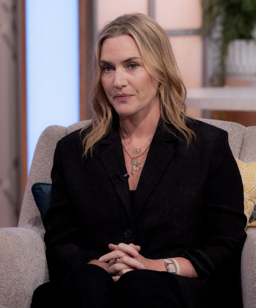 Kate Winslet at Lorraine TV Show London 4