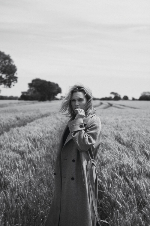 Kate Winslet for Vogue Australia, October 2024 1