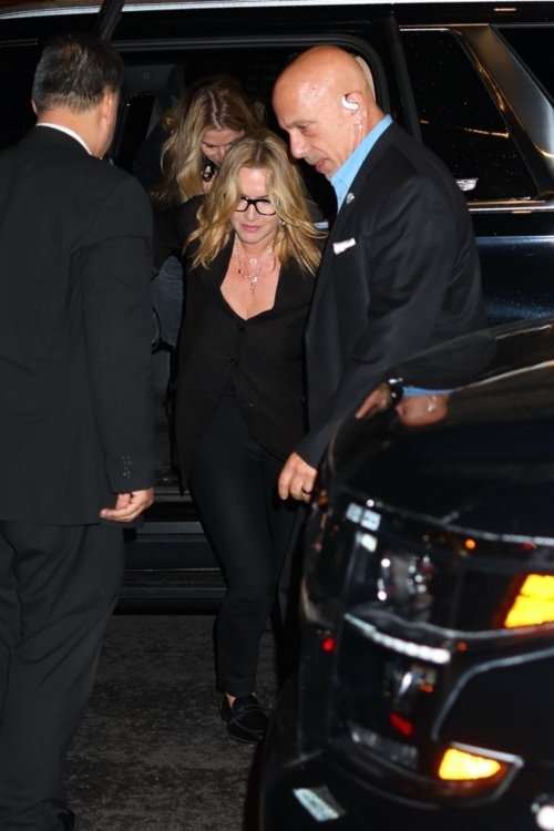 Kate Winslet Leaving 92NY After Special Screening of Lee in New York 1