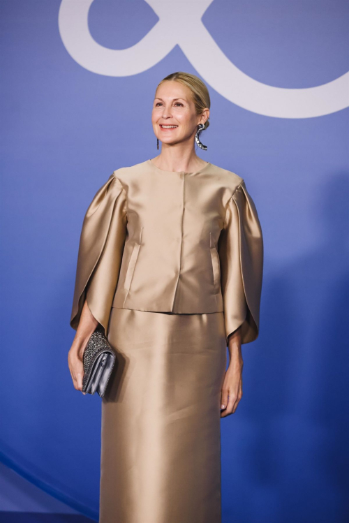 Kelly Rutherford at CNMI Sustainable Fashion Awards at Milan Fashion Week 4