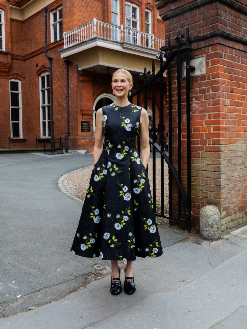 Kelly Rutherford at Emilia Wickstead Fashion Show at London Fashion Week 5