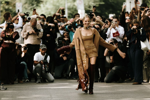 Leonie Hanne Outside Gucci Fashion Show at Milan Fashion Week 5