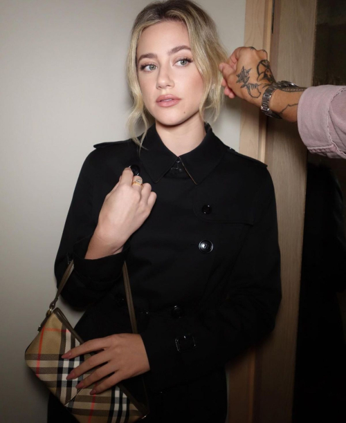 Lili Reinhart Burberry Summer 2025 Show Photoshoot September 2024 4