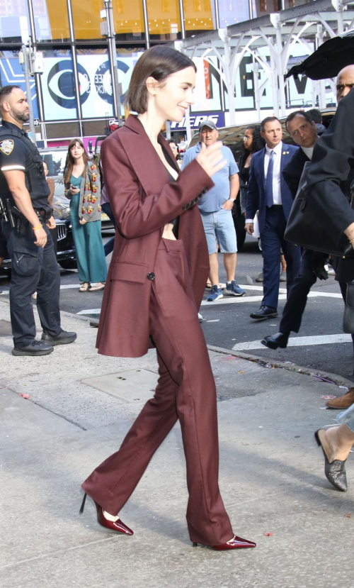 Lily Collins Arrives at MAA Studio in New York 4