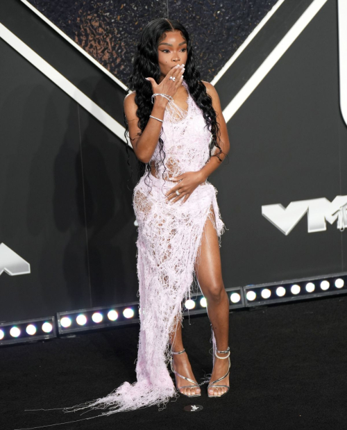 Lola Brooke at 2024 MTV Video Music Awards in New York 3