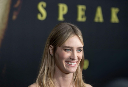 Mackenzie Davis at The Speak No Evil Premiere DGA Theater New York 4