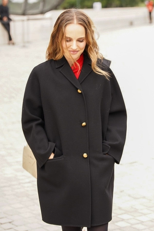 Natalie Portman at LVMH Awards at Louis Vuitton Foundation in Paris 1