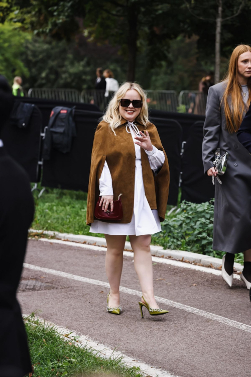 Nicola Coughlan Arrives at Gucci Show Milan Fashion Week, September 2024 3