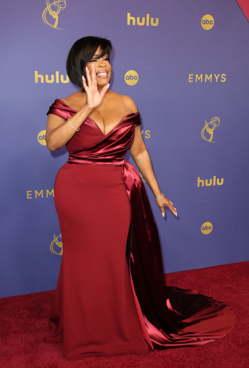 Niecy Nash at 76th Emmy Awards at Peacock Theatre in Los Angeles 3