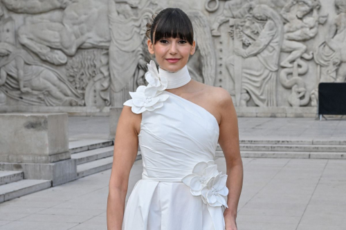 Nina Dobrev Arrives at Elie Saab Show, Paris Fashion Week, September 2024 4