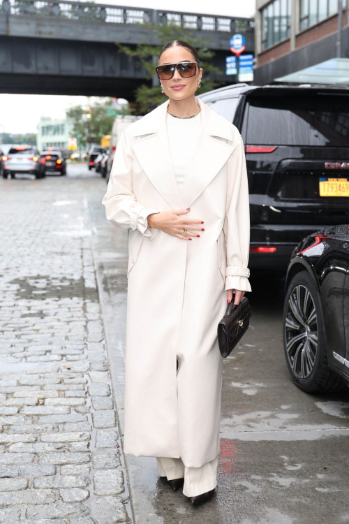 Olivia Culpo at Alice + Olivia Fashion Show, New York 8